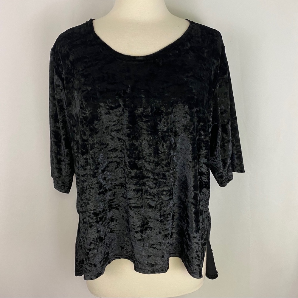 POL Black Top Velour Short Sleeve Crushed Velvet